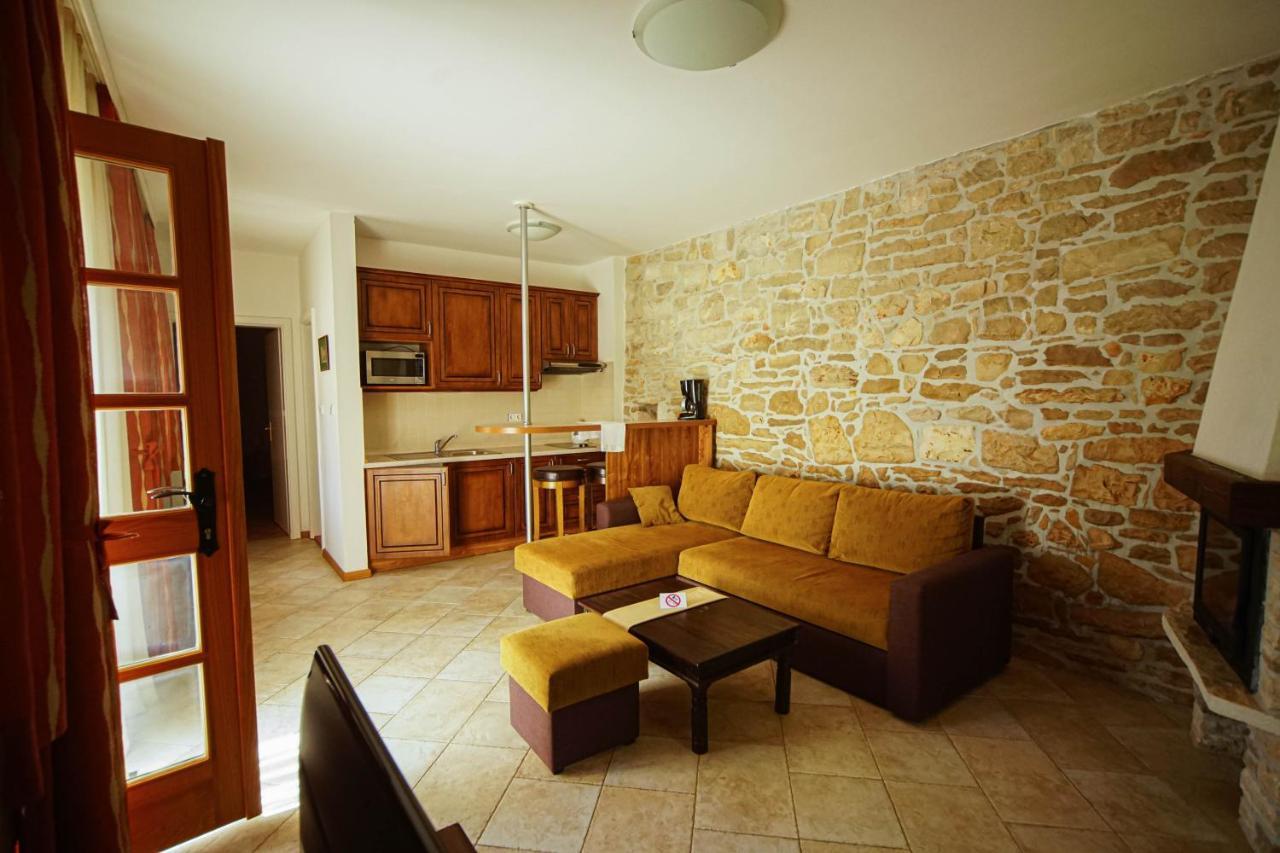 Apartments Villa Stapo Umag Exterior foto